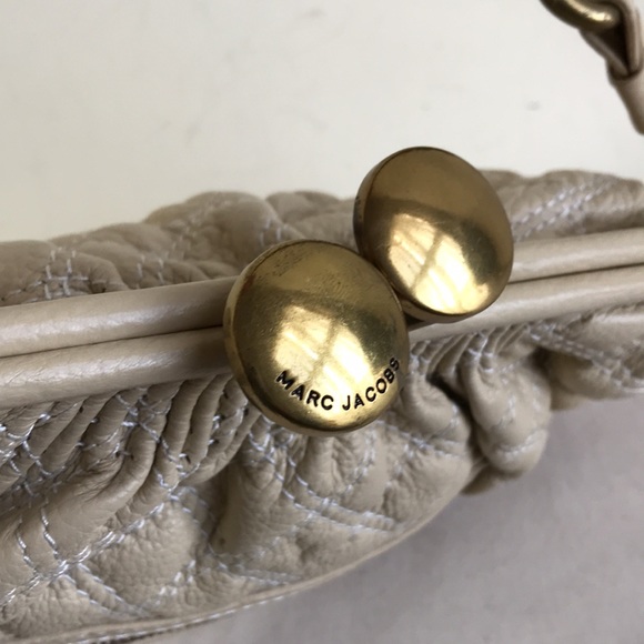 Marc Jacobs Ivory calf leather quilted clutch or chain shoulder bag - Picture 5 of 16